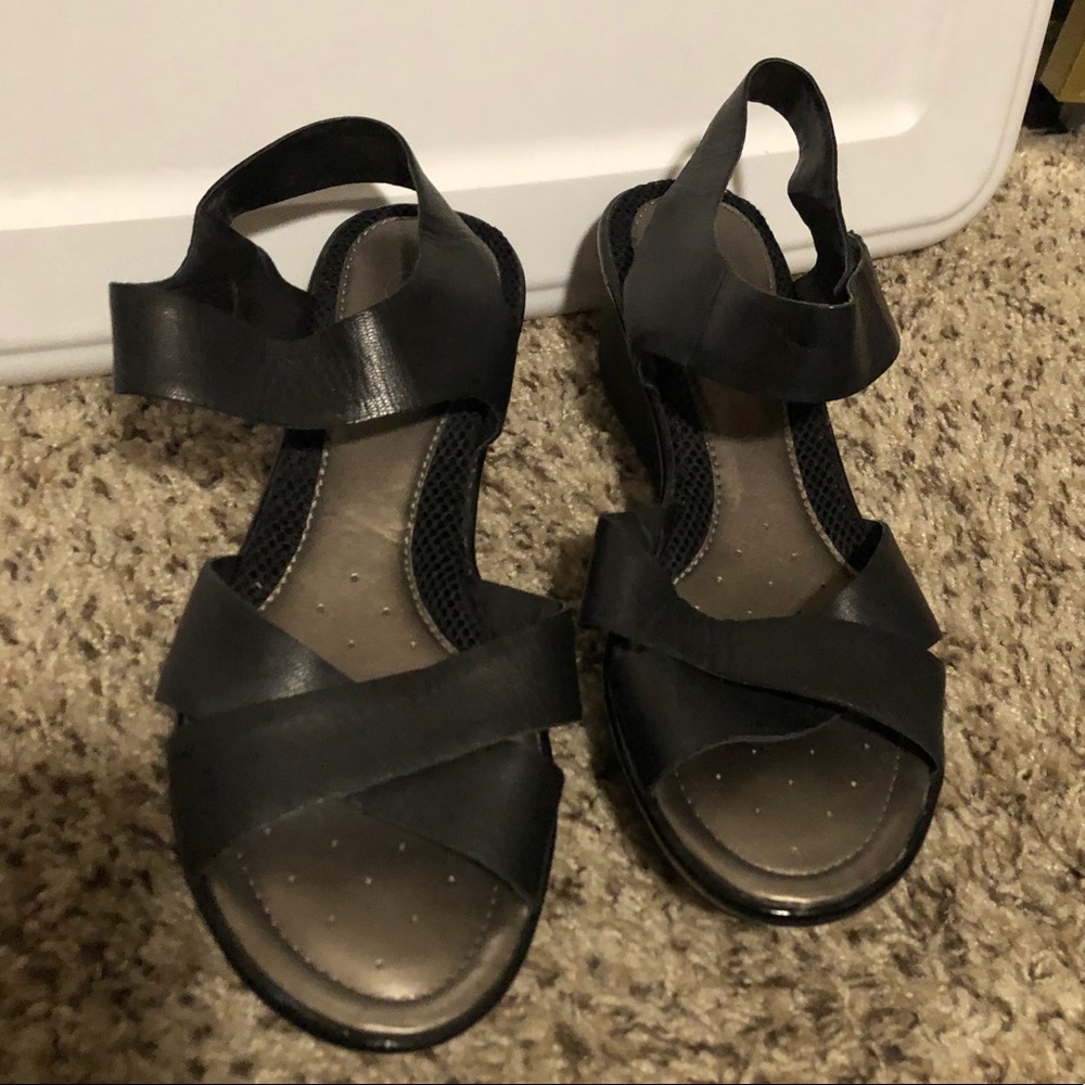 Easy Spirit sandal